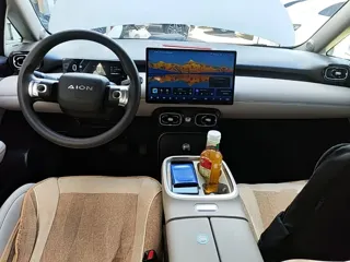 Aion UT 2025 купить из Китая, цена 1 479 000 ₽ — Suifenhe Auto