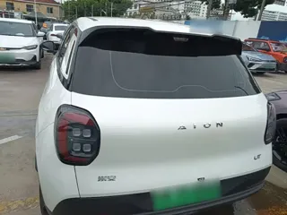 Aion UT 2025 купить из Китая, цена 1 639 000 ₽ — Suifenhe Auto