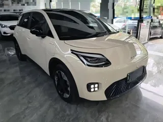 Aion UT 2025 купить из Китая, цена 1 663 000 ₽ — Suifenhe Auto