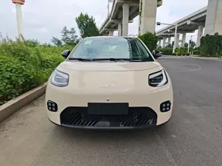 Aion UT 2026 купить из Китая, цена 1 748 000 ₽ — Suifenhe Auto