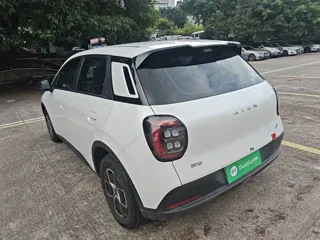 Aion UT 2025 купить из Китая, цена 1 483 000 ₽ — Suifenhe Auto