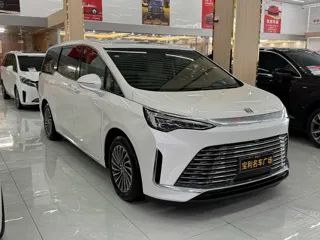 Buick Century 2024 купить из Китая, цена 6 973 000 ₽ — Suifenhe Auto