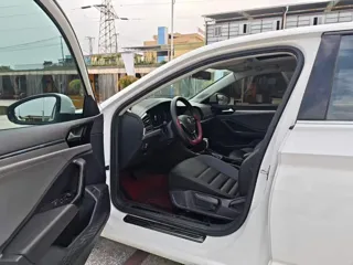 Volkswagen Sagitar 2022 купить из Китая, цена 1 367 000 ₽ — Suifenhe Auto