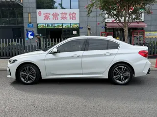BMW 1 Series 2022 купить из Китая, цена 1 477 000 ₽ — Suifenhe Auto