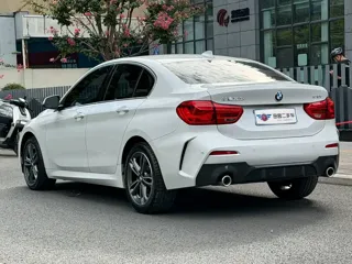 BMW 1 Series 2022 купить из Китая, цена 1 477 000 ₽ — Suifenhe Auto