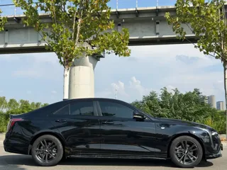 Cadillac CT4 2024 купить из Китая, цена 3 443 000 ₽ — Suifenhe Auto