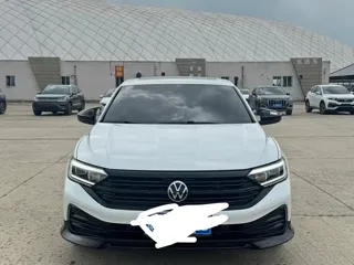 Volkswagen Sagitar 2022 купить из Китая, цена 1 727 000 ₽ — Suifenhe Auto