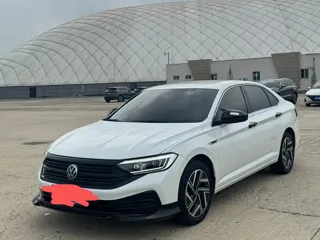 Volkswagen Sagitar 2022 купить из Китая, цена 1 727 000 ₽ — Suifenhe Auto