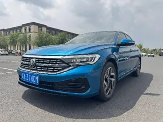 Volkswagen Sagitar 2022 купить из Китая, цена 1 858 000 ₽ — Suifenhe Auto