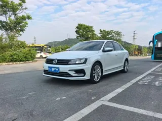 Volkswagen Sagitar 2019 купить из Китая, цена 1 351 000 ₽ — Suifenhe Auto