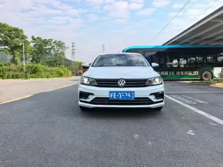 Volkswagen Sagitar 2019 купить из Китая, цена 1 351 000 ₽ — Suifenhe Auto
