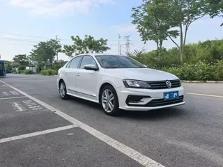 Volkswagen Sagitar 2019 купить из Китая, цена 1 351 000 ₽ — Suifenhe Auto