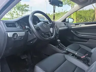 Volkswagen Sagitar 2019 купить из Китая, цена 1 351 000 ₽ — Suifenhe Auto