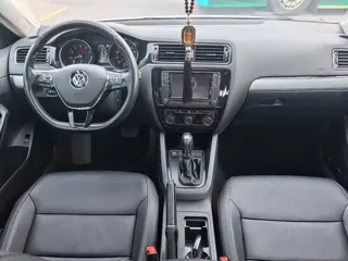 Volkswagen Sagitar 2019 купить из Китая, цена 1 351 000 ₽ — Suifenhe Auto