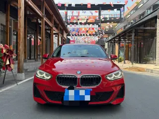 BMW 1 Series 2019 купить из Китая, цена 1 637 000 ₽ — Suifenhe Auto