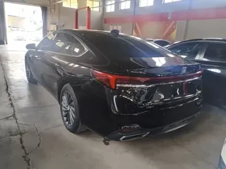 Buick LaCrosse 2024 купить из Китая, цена 3 397 000 ₽ — Suifenhe Auto