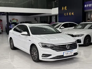Volkswagen Sagitar 2019 купить из Китая, цена 1 364 000 ₽ — Suifenhe Auto