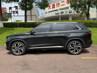 Geely Xingyue 2024 купить из Китая, цена 3 240 000 ₽ — Suifenhe Auto