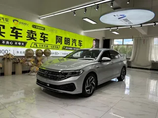 Volkswagen Sagitar 2023 купить из Китая, цена 1 543 000 ₽ — Suifenhe Auto
