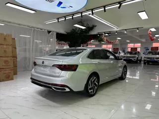Volkswagen Sagitar 2023 купить из Китая, цена 1 543 000 ₽ — Suifenhe Auto