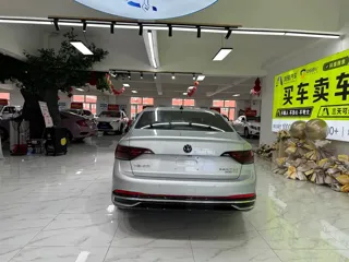Volkswagen Sagitar 2023 купить из Китая, цена 1 543 000 ₽ — Suifenhe Auto