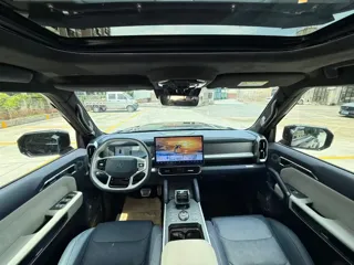 Jetour Shanhai Traveller C-DM 2024 купить из Китая, цена 4 153 000 ₽ — Suifenhe Auto
