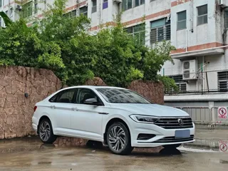 Volkswagen Sagitar 2022 купить из Китая, цена 1 161 000 ₽ — Suifenhe Auto