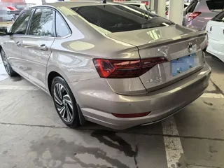 Volkswagen Sagitar 2022 купить из Китая, цена 1 549 000 ₽ — Suifenhe Auto