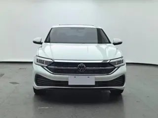 Volkswagen Sagitar 2026 купить из Китая, цена 3 195 000 ₽ — Suifenhe Auto