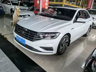 Volkswagen Sagitar 2021 купить из Китая, цена 1 640 000 ₽ — Suifenhe Auto