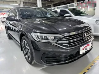 Volkswagen Sagitar 2024 купить из Китая, цена 3 026 000 ₽ — Suifenhe Auto