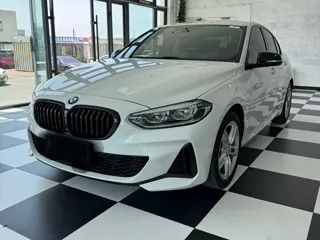 BMW 1 Series 2022