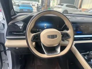Geely Xingyue 2025 купить из Китая, цена 3 084 000 ₽ — Suifenhe Auto