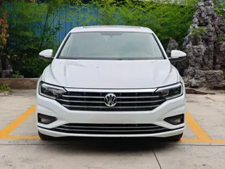 Volkswagen Sagitar 2019 купить из Китая, цена 1 575 000 ₽ — Suifenhe Auto