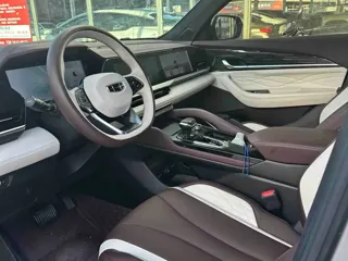 Geely Xingyue 2024 купить из Китая, цена 3 073 000 ₽ — Suifenhe Auto