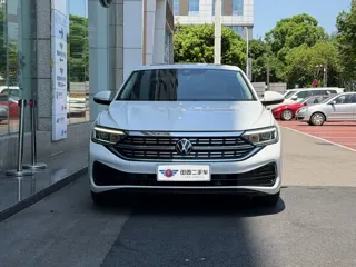 Volkswagen Sagitar 2024 купить из Китая, цена 2 969 000 ₽ — Suifenhe Auto