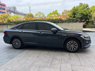 Volkswagen Sagitar 2021 купить из Китая, цена 1 585 000 ₽ — Suifenhe Auto