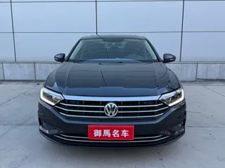 Volkswagen Sagitar 2022 купить из Китая, цена 2 118 000 ₽ — Suifenhe Auto