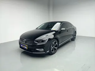 Volkswagen Magotan 2025 купить из Китая, цена 4 071 000 ₽ — Suifenhe Auto