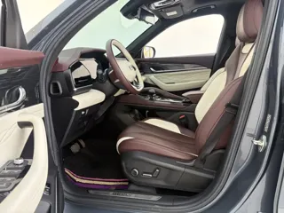 Geely Xingyue 2024 купить из Китая, цена 3 000 000 ₽ — Suifenhe Auto