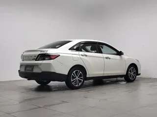 Venucia D60 2019 купить из Китая, цена 1 081 000 ₽ — Suifenhe Auto