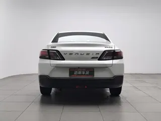 Venucia D60 2019 купить из Китая, цена 1 081 000 ₽ — Suifenhe Auto