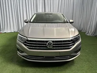 Volkswagen Sagitar 2022 купить из Китая, цена 1 727 000 ₽ — Suifenhe Auto