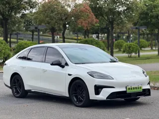 Aion RT 2025 купить из Китая, цена 2 832 000 ₽ — Suifenhe Auto