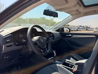 Volkswagen Sagitar 2021 купить из Китая, цена 1 624 000 ₽ — Suifenhe Auto