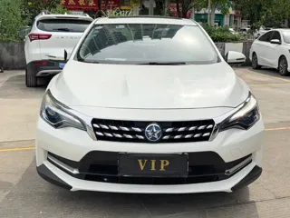 Venucia D60 2018 купить из Китая, цена 1 214 000 ₽ — Suifenhe Auto