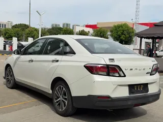 Venucia D60 2018 купить из Китая, цена 1 214 000 ₽ — Suifenhe Auto