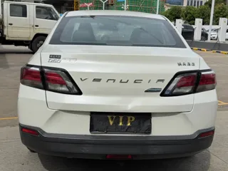 Venucia D60 2018 купить из Китая, цена 1 214 000 ₽ — Suifenhe Auto