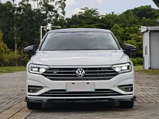 Volkswagen Sagitar 2020 купить из Китая, цена 1 507 000 ₽ — Suifenhe Auto