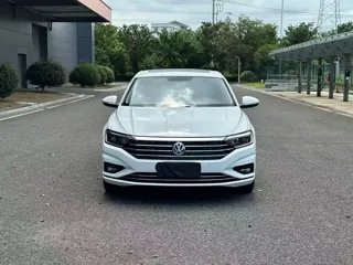 Volkswagen Sagitar 2022 купить из Китая, цена 1 636 000 ₽ — Suifenhe Auto